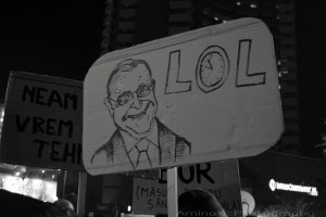 Romania fierbe. Desen Iliescu
