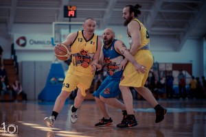 Claudiu Fometescu si Paul Helcioiu la LeuROStar Game